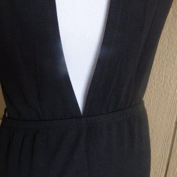 Material Girl Activewear - Picture 5 of 6